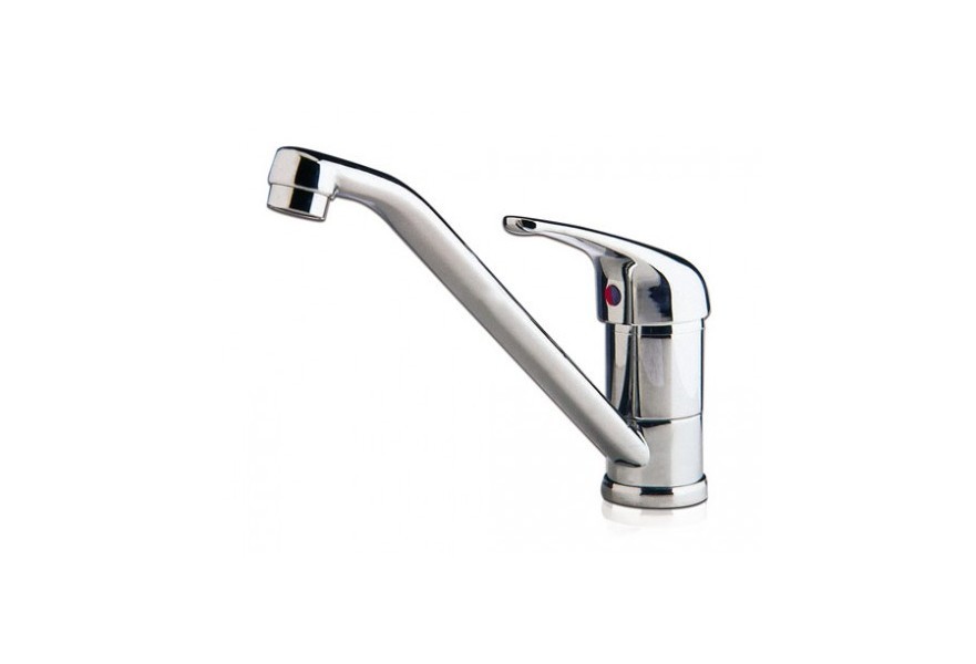 Tap aerator mixer with swivel spout